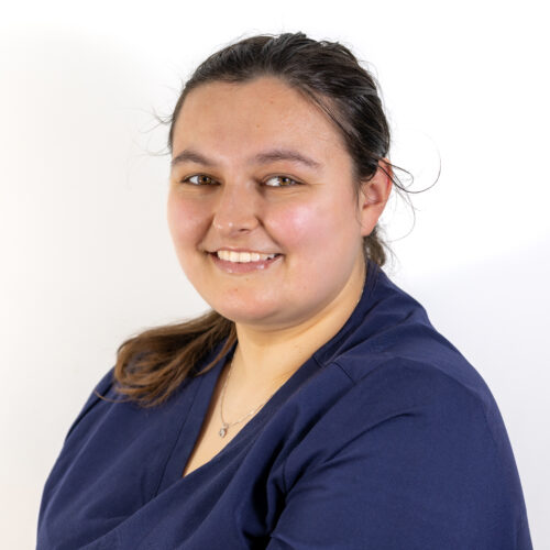 Hannah Bechelet Qualified Dental Nurse GDC 311589